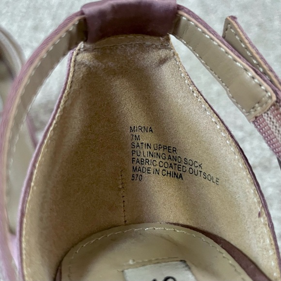 Steve Madden Pink Rose Satin Heels - Picture 4 of 5